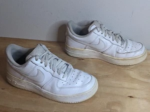 Womens Nike Air Force 1 '07 Shoes 'Triple White' Sneakers - Size 6, DD8959-100 - Picture 1 of 10
