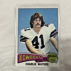 1975 Topps #59 Charlie Waters - Foto 1 di 2