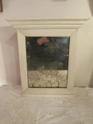 Antikes Wandschränkchen - Wandschrank um 1900 mit Spiegel - Shabby - Brocante - Bild 1 von 4