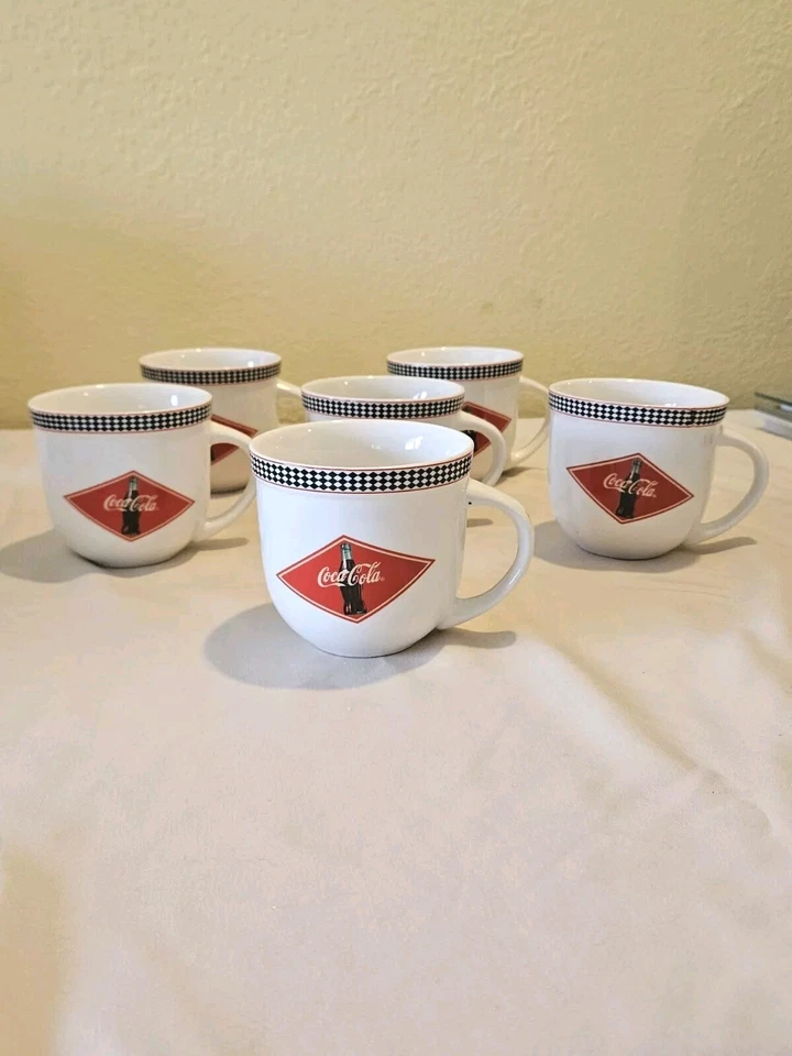 Set Of 6 - 2003 Coca Cola Gibson Coffee Cups. - Image 1 of 4