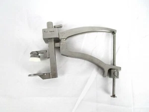 Stryker Osteonics morsetto rotula passaporto strumento ortopedico ginocchio - Foto 1 di 3