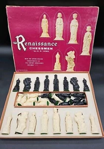 Vintage Renaissance Chessmen No. 831 E.S. Lowe Made In USA ANRI Plastic Pieces  - Picture 1 of 18