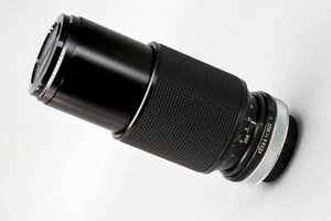 Canon FD Mount Vivitar 80-200mm f/4.5 Zoom Lens - Picture 1 of 5