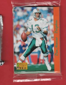 Football US NFL Classic Pro Line Live 1993 Dan Marino 10 Card Pack - Picture 1 of 2