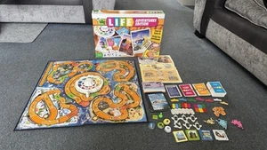 HASBRO 2010 BOARD GAME - THE GAME OF LIFE ADVENTURES EDITION - Missing 5 cards - Picture 1 of 10