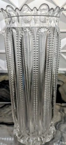 Jarrón de apio EAPG • Vidrio prensado con panel y corte fino • Mesa victoriana con borde festoneado - Imagen 1 de 8