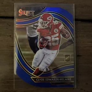 2020 Select Clyde Edwards Helaire Field Level Blue Prizm Die-Cut- Chiefs - Picture 1 of 2