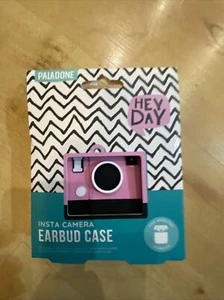PALADONE INSTA CAMERA EARBUD CASE FOR WIRELESS EARBUDS - Picture 1 of 4
