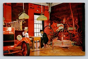 Postkarte Die Feuerhalle im James Melton Autorama in Hypoluxo Florida - Bild 1 von 2