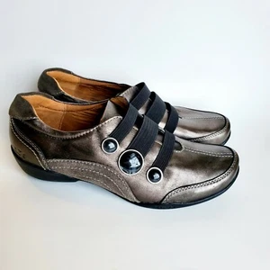 Täōs Threepeat Womens Metallic Leather Stretch Strap Loafers Shoes Sz 9 🚫Insole - Picture 1 of 5
