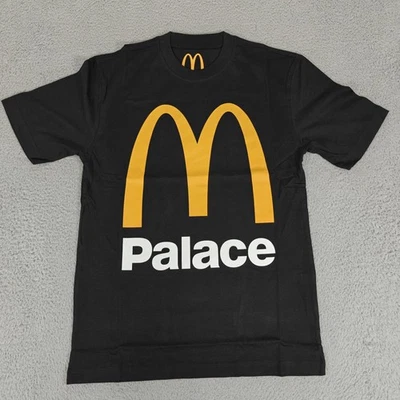 Camisa Palace McDonald's Para Hombre Pequeña Negra Logo Camiseta Monopatín Cuello Redondo 2023 Nueva Foto 1 de 4