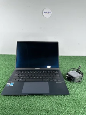ASUS Zenbook Q409Z 14" i5-1240P 1.7GHz 8GB RAM 256GB SSD Envío Rápido Foto 1 de 4