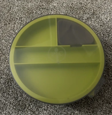 The Pampered Chef Salad Cutting Bowl Chopper #100086 Very Good Condition - Image 1 of 4