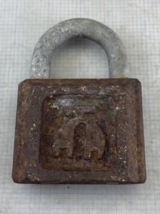 VTG USSR CCCP ATA Opens by Two Keys Large Padlock Lock NO KEY Old Used Rusty - Picture 1 of 8