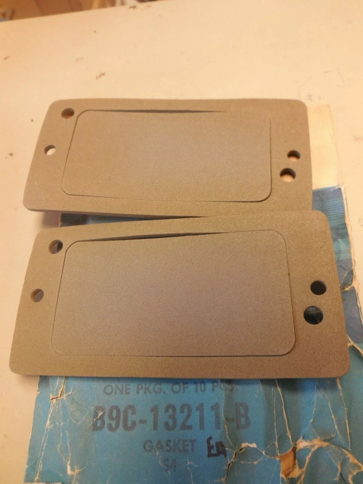 Juntas de lente de lâmpada de estacionamento Ford F100 1959 1960 NOS B9C-13211-B - Imagem 1 de 1