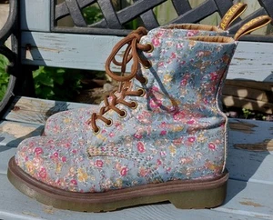 Dr Martens Page Floral Canvas Stiefel. Größe 5. - Bild 1 von 6