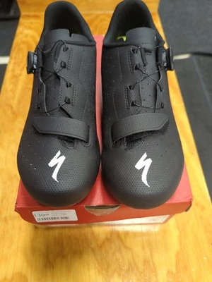 Sapatos de bicicleta de estrada Specialized Torch 1.0 tamanho 42 - Imagem 1 de 4