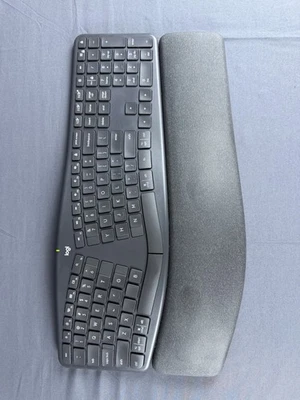 Logitech ERGO K860 Wireless Ergonomic Split Keyboard Black - Image 1 of 4