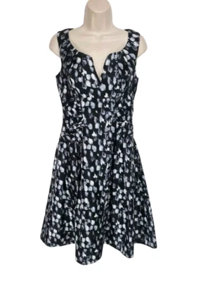 ADRIANNA PAPELL Women Skater Knee Length Dress Size 4 Black White  272A - Image 1 of 4