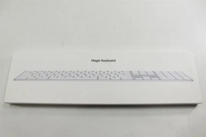 Apple A1843 Wireless Rechargeable Magic Keyboard with Numeric Keypad White - Afbeelding 1 van 4