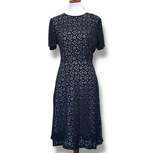 Maggy London Floral Laser Cut Short Sleeve Crepe Formal Dress Navy Women's US 14 - Picture 1 of 15