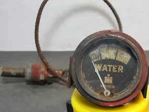 VINTAGE INTERNATIONAL HARVESTER WATER TEMP TEMPERATURE HEAT GAUGE TRACTOR - Picture 1 of 4