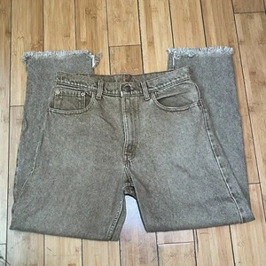 Pantalones de mezclilla vintage Levis 550 hechos en EE. UU. parte inferior recortada para hombre talla 33/32 - Imagen 1 de 8
