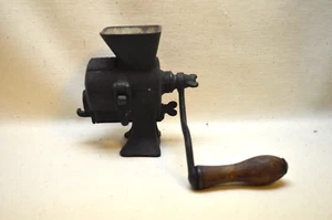ANTIQUE SPONG & Co MINNIE MINCER LONDON / MEAT GRINDER / Cast Iron - Picture 1 of 8