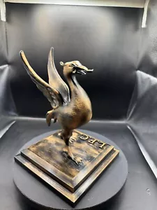 Hand-Painted 3D Printed Liver Bird Figurine - Unique Liverpool Souvenir - Picture 1 of 8