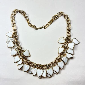 "Collar vintage de vidrio de leche y latón Alemania Occidental corazones hojas cuelga 18""" - Imagen 1 de 7