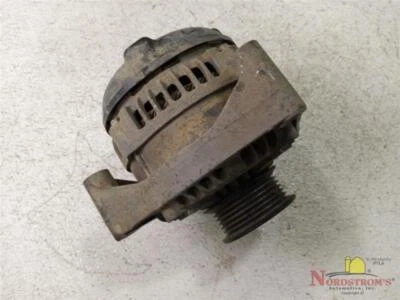 2015 Chevy Silverado 3500 Pickup Alternator 150 AMP - Imagem 1 de 4