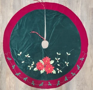 Christmas Tree Skirt Red & Green Velvet 46" w/Poinsettia & Holly Leaves/Berries - Picture 1 of 7