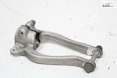 2018-2022 BMW M550I XDRIVE G30 FRONT LEFT SIDE SHOCK STRUT MOUNT BRACKET OEM - Image 1 of 4