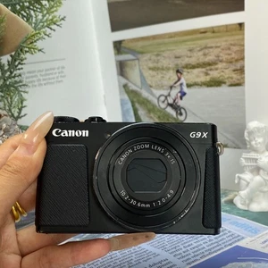 Cámara digital Canon PowerShot G9 X 20,2 MP 3X zoom óptico con accesorios negra - Imagen 1 de 7