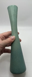 VAN BRIGGLE POTTERY VASE TURQUOISE BLUE COLORADO SPRINGS SIGNED MCM 9” - Picture 1 of 10
