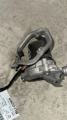 Bomba de inyección de aire secundaria OEM 2014-2017 VW Volkswagen Passat 1,8 L 5C0906618 Foto 1 de 3