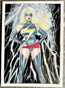 "Tarjeta de boceto de arte cómico pintado original de Ms Marvel cubierta de Aston Roy 2,5"" X 3,5""" - Imagen 1 de 4