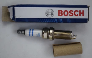 Bosch Double Platinum Spark Plugs 0242236510-000 - Picture 1 of 3