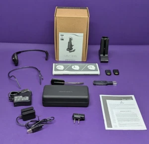 New Plantronics Wireless Mono Headset w/ Charging Base Savi W445-M - Zdjęcie 1 z 8