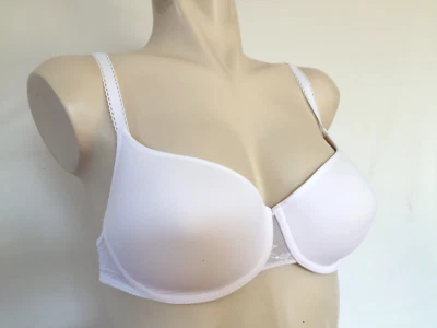 Passionata Serie Aura. T-Shirt BH 49D9. Weiss NP 50€