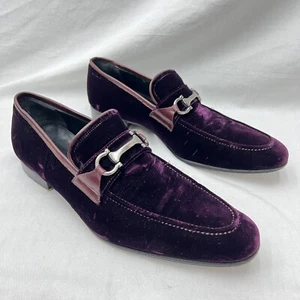 MOCASINES SALVATORE FERRAGAMO REMOLACHA MORADO TERCIOPELO CUERO RIBETE CABALLO BROCA PARA HOMBRE 9 D - Imagen 1 de 13