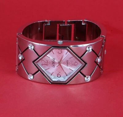 Nuevo brazalete brazalete pulsera reloj moda acabado plateado para damas  Foto 1 de 4