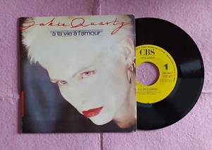 7” JAKIE QUARTZ – A La Vie, A L'Amour - CBS 650517 7 - PROMO - 1 Sided (EX/EX+) - Picture 1 of 2