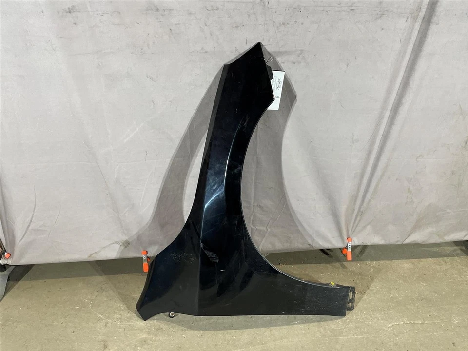 Used Front Right Fender fits: 2015 Volvo V60 S60 Front Right Grade B Foto 1 de 4