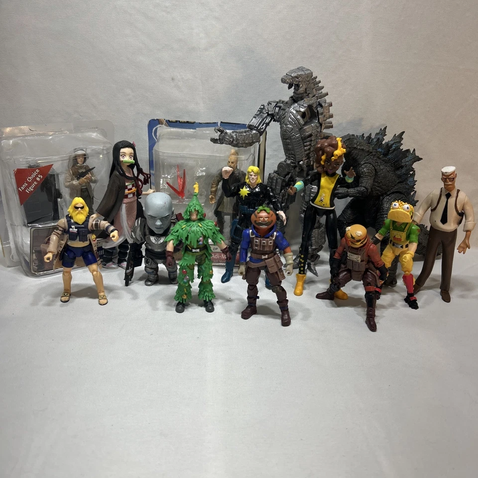 Action Figures Toys Lot. Miscellaneous toys. 14 Toys. Star Wars, Godzilla - Image 1 of 4