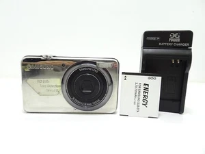 Samsung TL100 12.2MP Digital Camera - Silver With Battery & Charger. - Picture 1 of 7