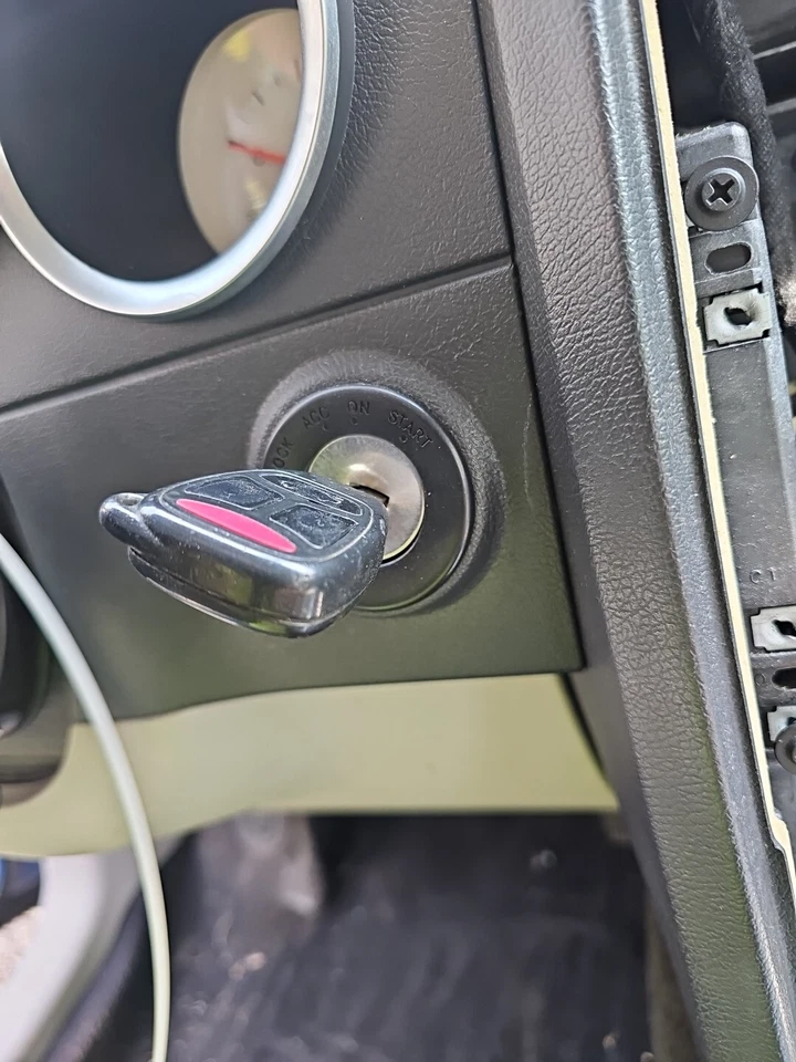 2003-2010 Chrysler Jeep Dodge Charger Cherokee 300 Commander Ignition Switch OEM - Image 1 of 1