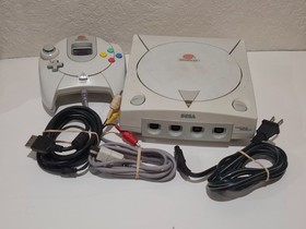 FOR PARTS OR REPAIR Sega Dreamcast Console with Controller and Cords