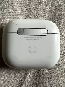 Apple Air Pods 3. Generation Nur Ladecase - Bild 1 von 6