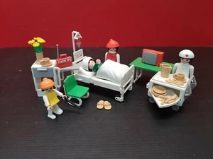 PLAYMOBIL años 90. Habitación de hospital enfermeros. Ref. 3495 - Picture 1 of 6